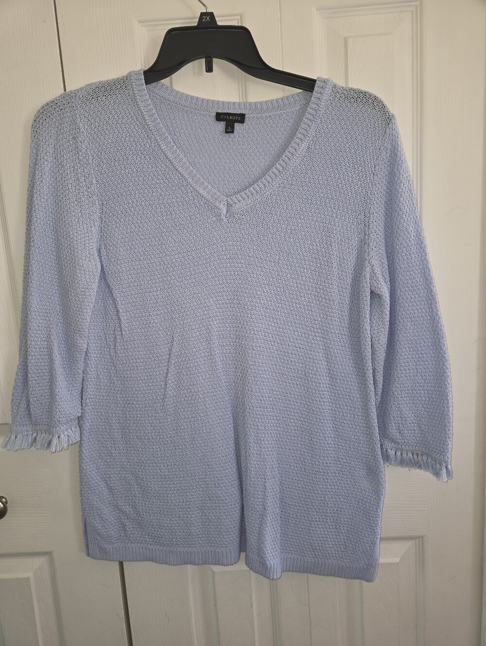 Womens Talbots Pale Blue V-Neck Textured Knit Sweater With Fring Sleeve, Size LG